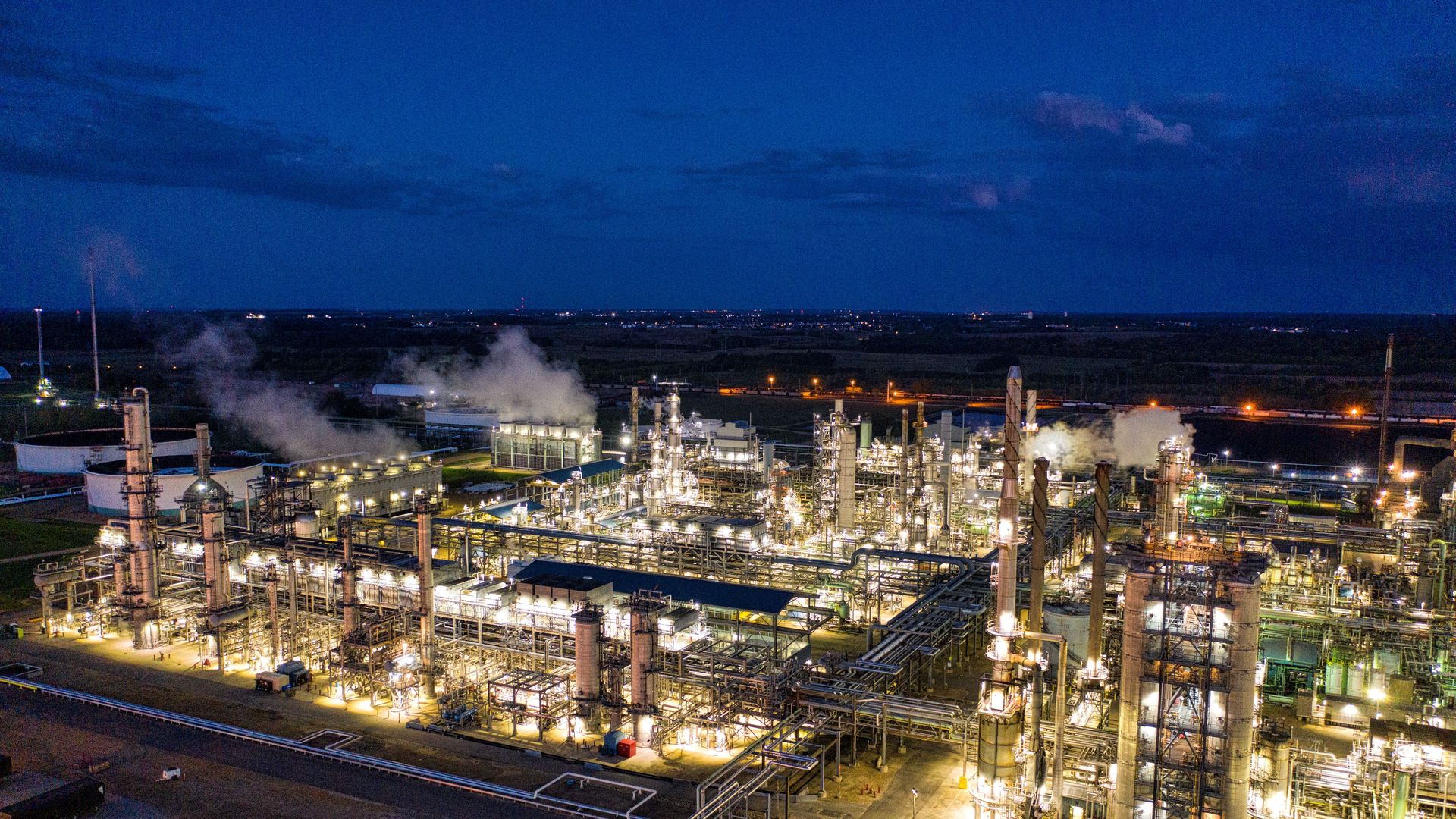Barham Kirkuk refinery operations at night